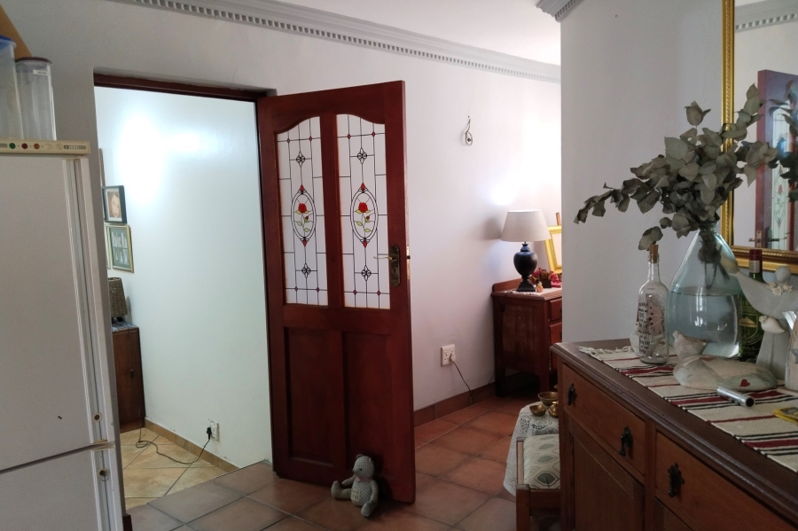 5 Bedroom Property for Sale in Meerhof North West